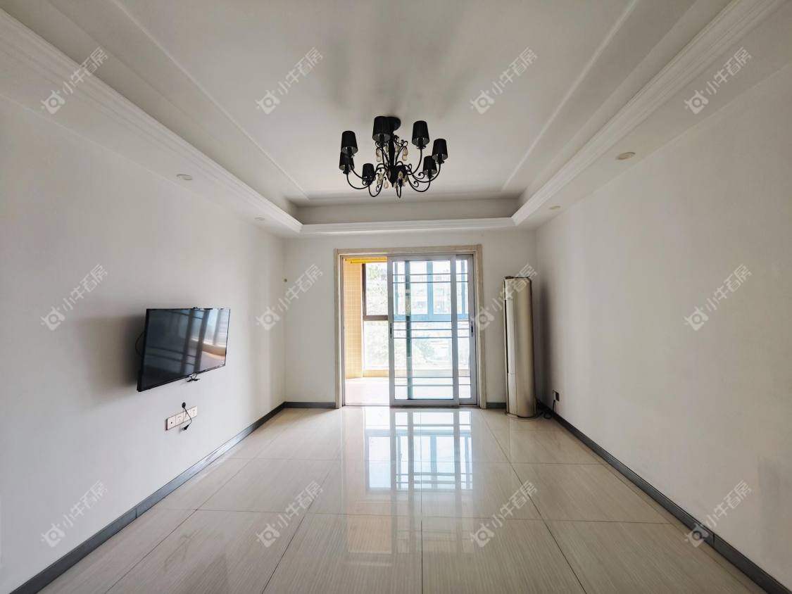 镇江滨河凤凰城在售二手房源室内图_小牛看房