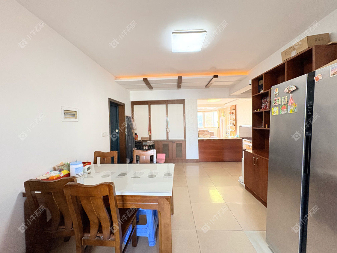 镇江城河大厦在售二手房源室内图_小牛看房