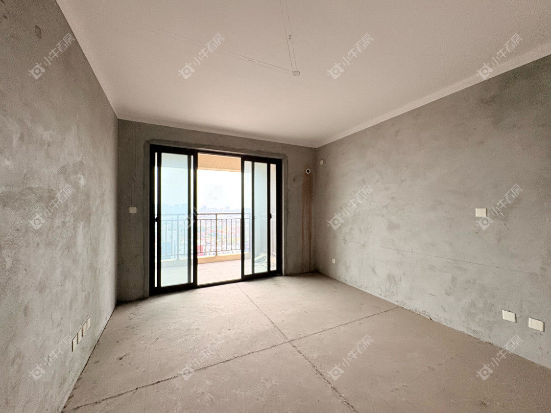 镇江荣城国际（中央公馆）在售二手房源室内图_小牛看房