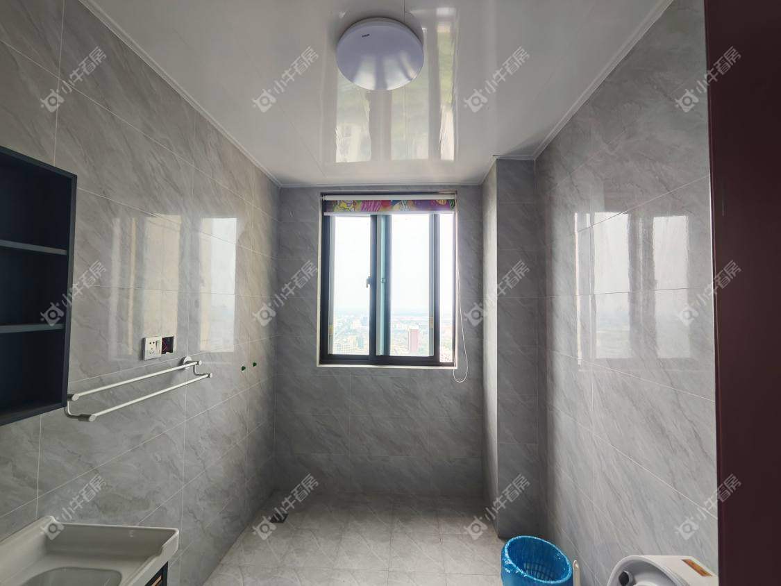 镇江华都幸福里在售二手房源室内图_小牛看房