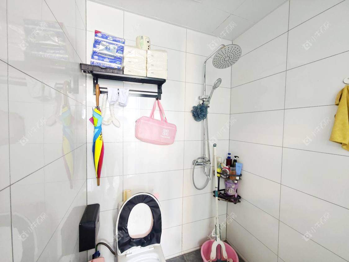 镇江云阳新村在售二手房源室内图_小牛看房