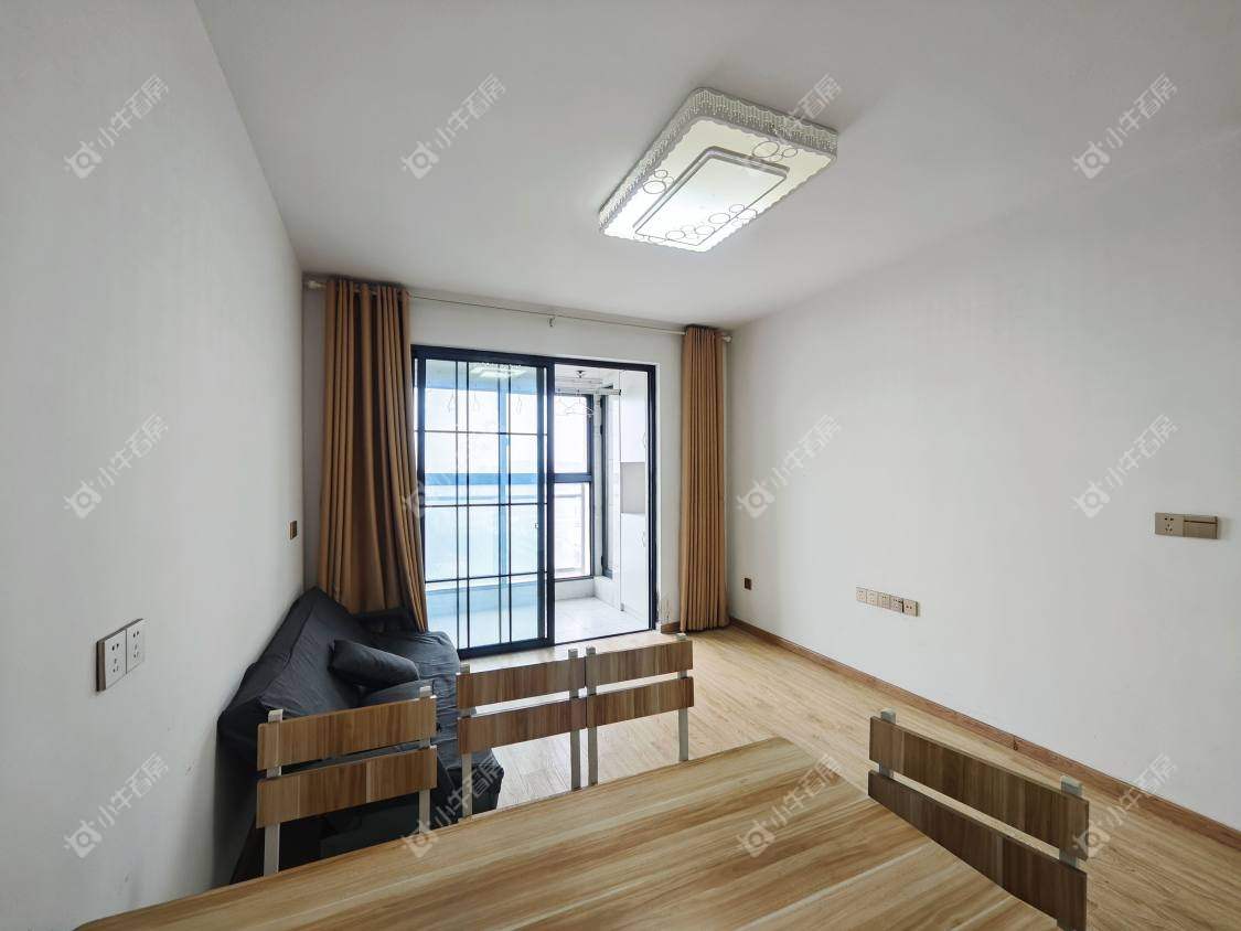 镇江翡翠林花园（天福花园）在售二手房源室内图_小牛看房