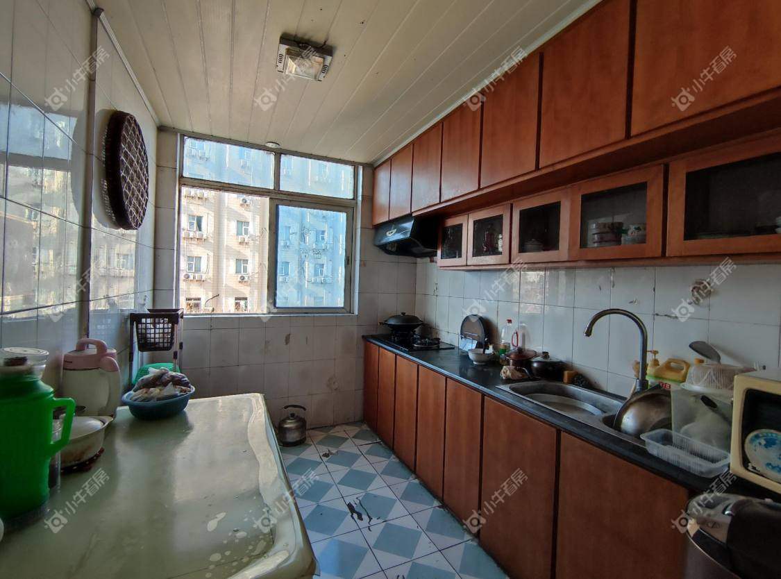 镇江利宝小区在售二手房源室内图_小牛看房