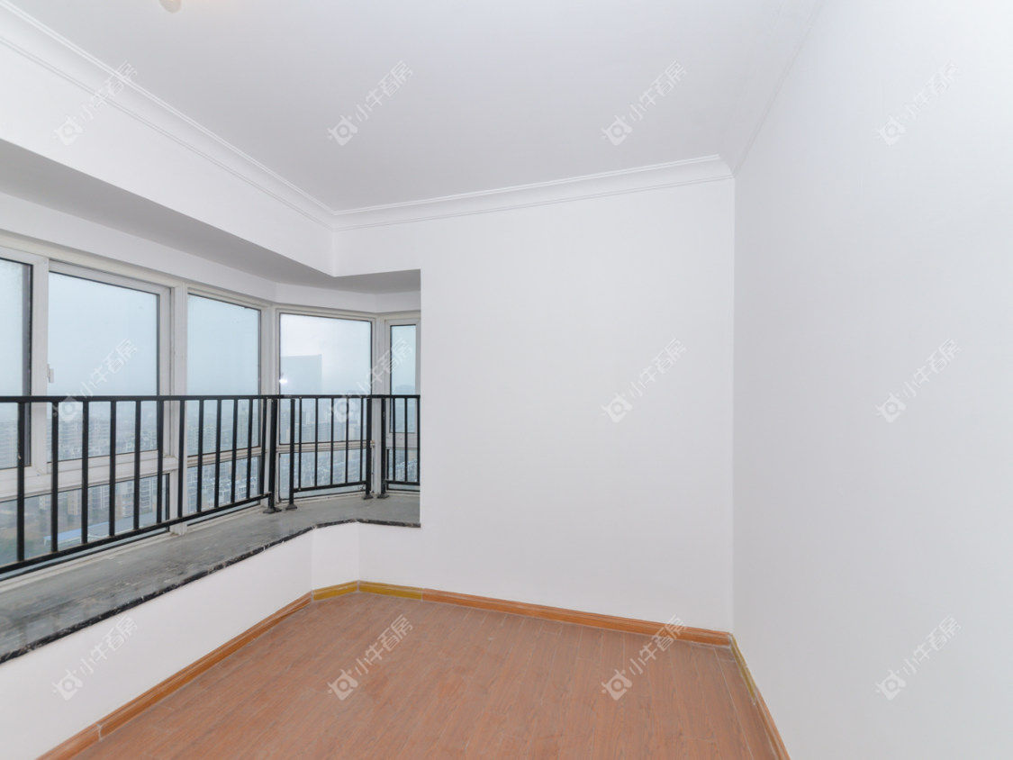 镇江碧桂园在售二手房源室内图_小牛看房