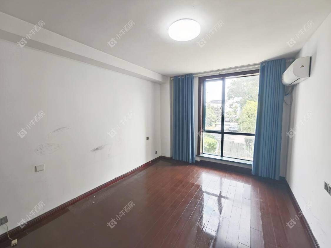 镇江天波城在售二手房源室内图_小牛看房