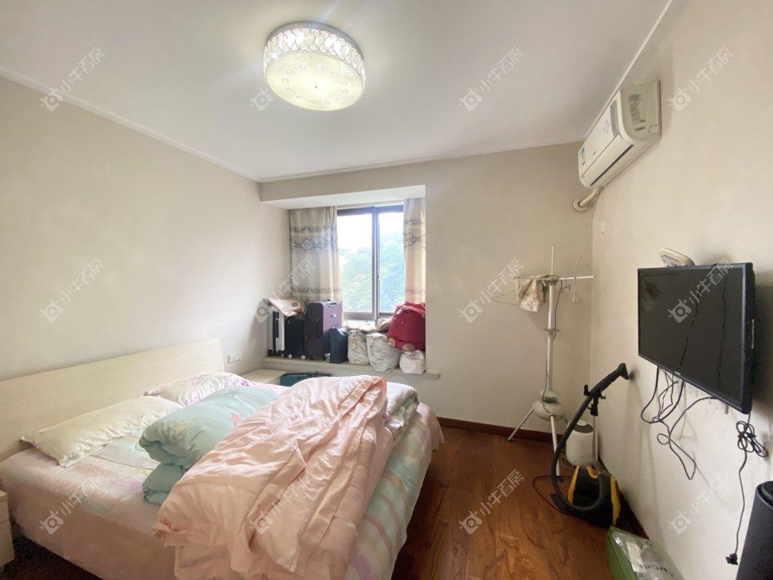 镇江领秀花都在售二手房源室内图_小牛看房