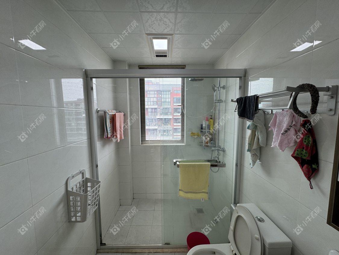 镇江天波城在售二手房源室内图_小牛看房