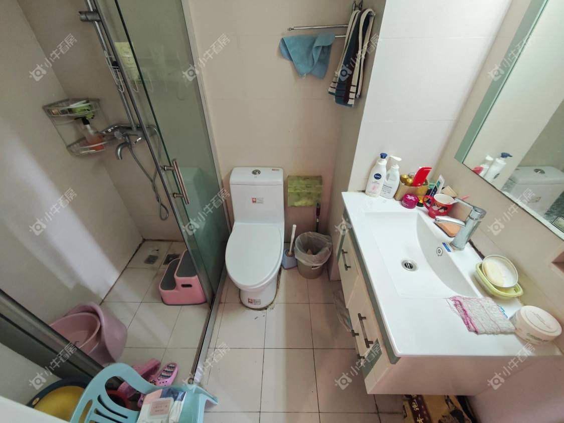 镇江凤翔花园在售二手房源室内图_小牛看房