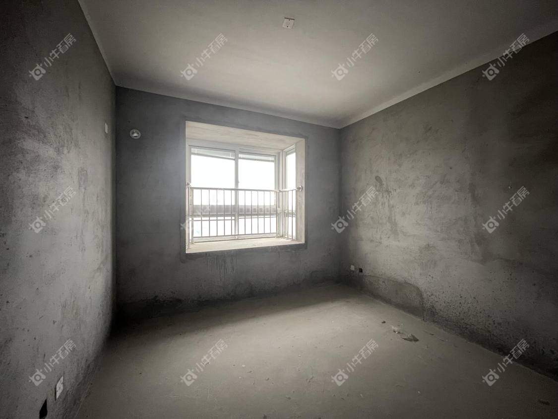 镇江粤港臻园在售二手房源室内图_小牛看房