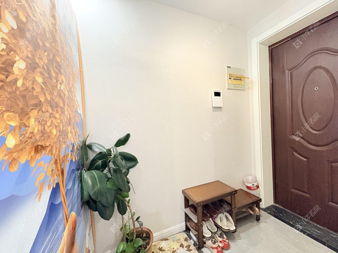 镇江荣城国际一期在售二手房源室内图_小牛看房