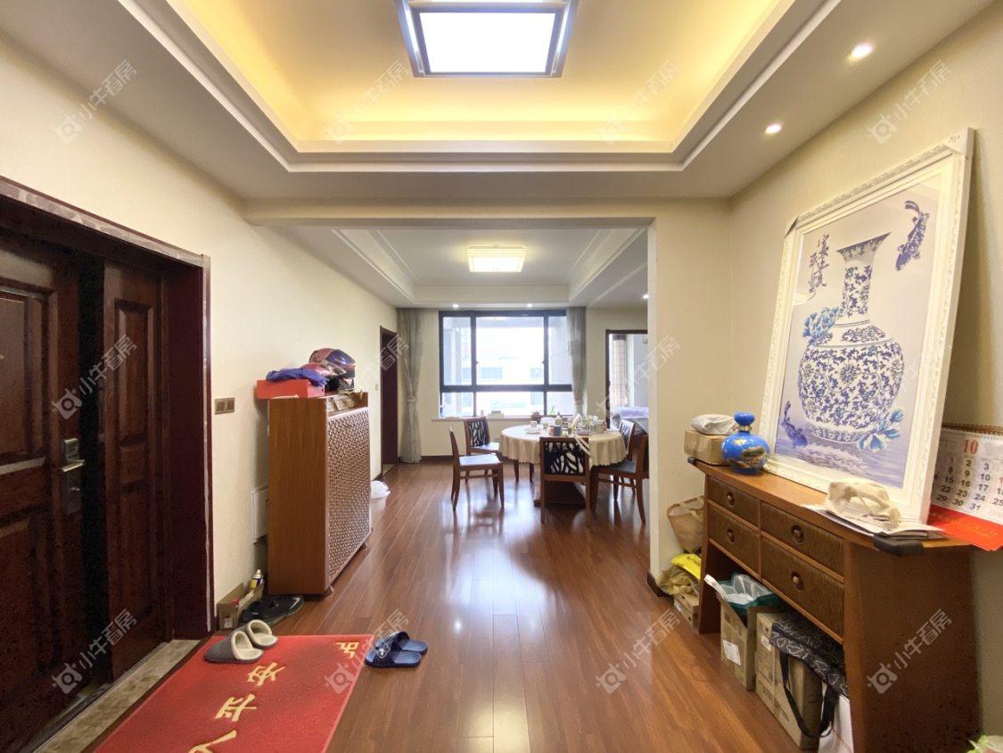 镇江嘉源首府在售二手房源室内图_小牛看房