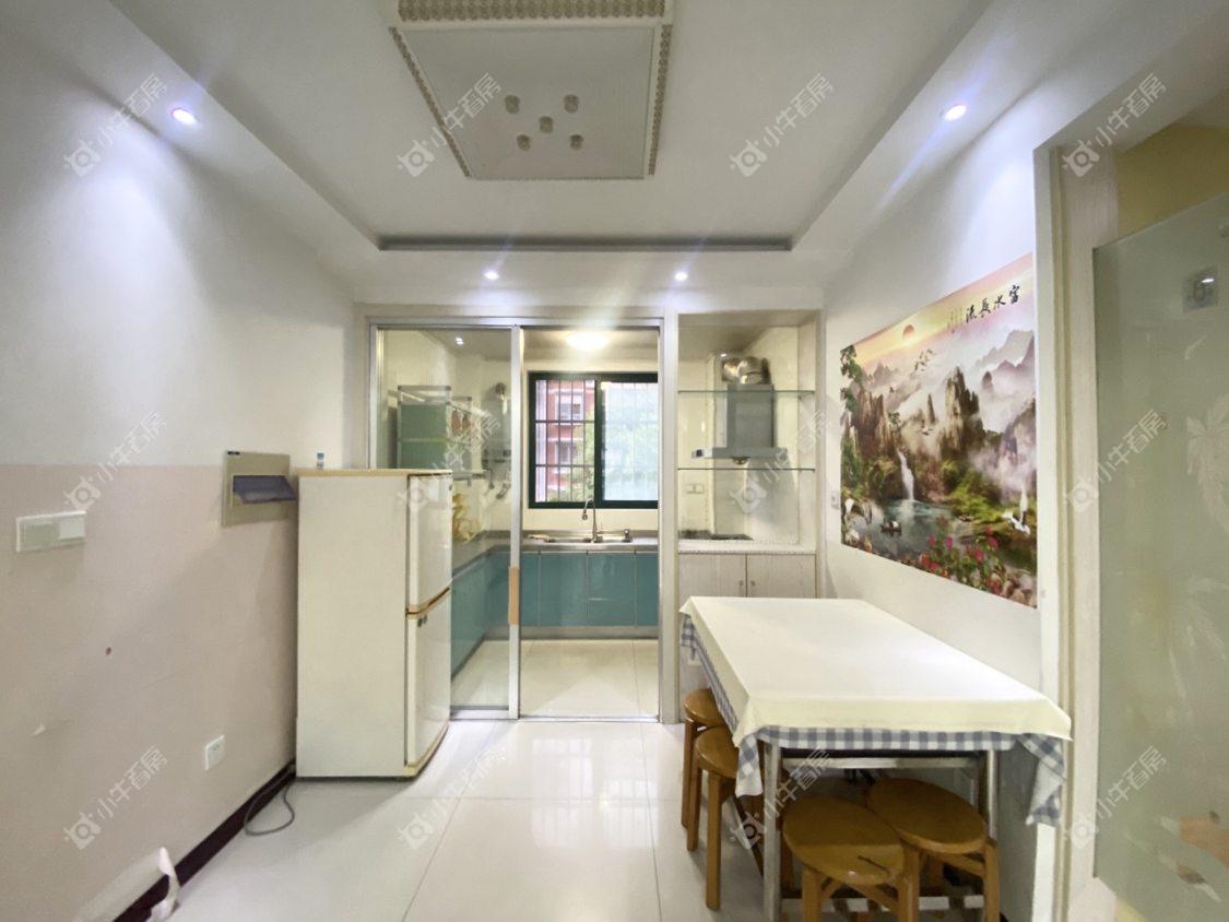 镇江欧洲城在售二手房源室内图_小牛看房