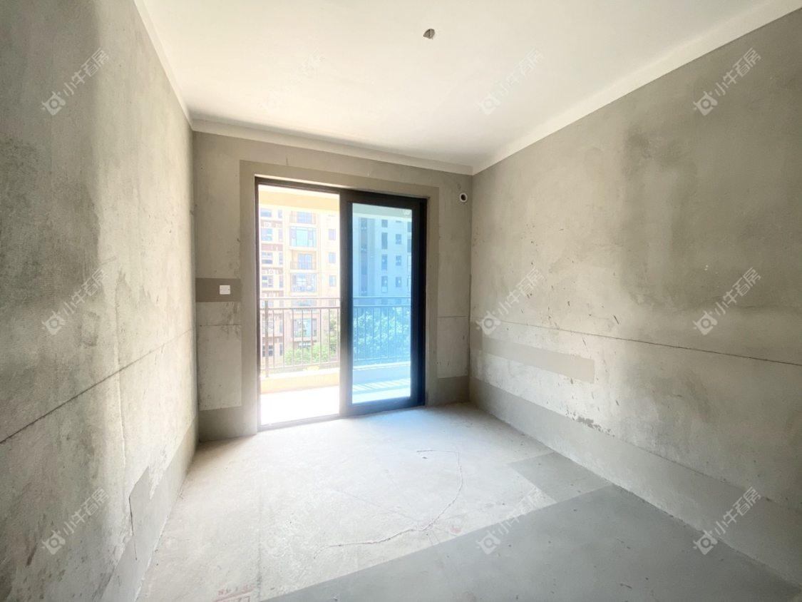 镇江碧桂园樾府在售二手房源室内图_小牛看房