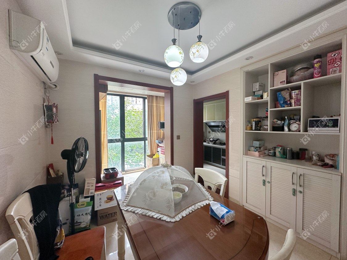 镇江华都锦城在售二手房源室内图_小牛看房