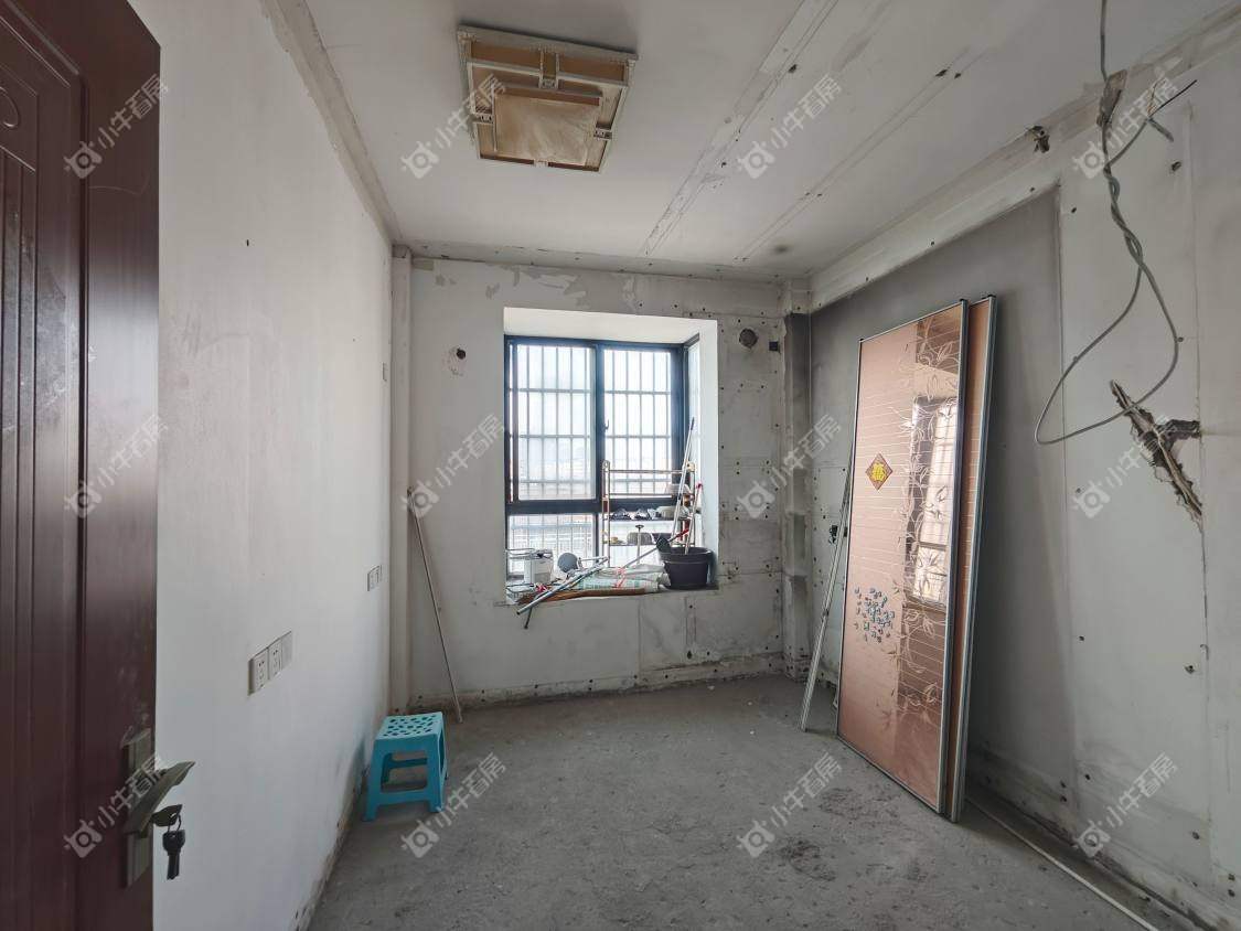 镇江开泰苑在售二手房源室内图_小牛看房