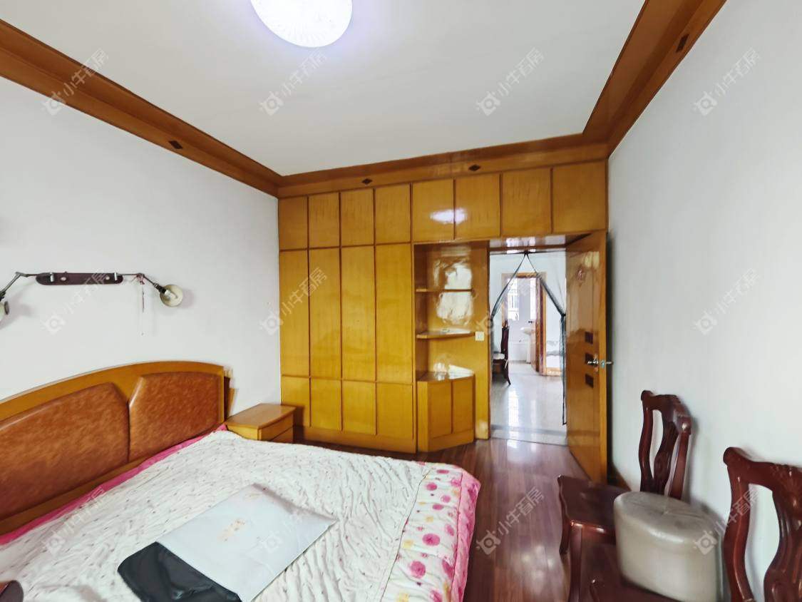 镇江化肥小区在售二手房源室内图_小牛看房