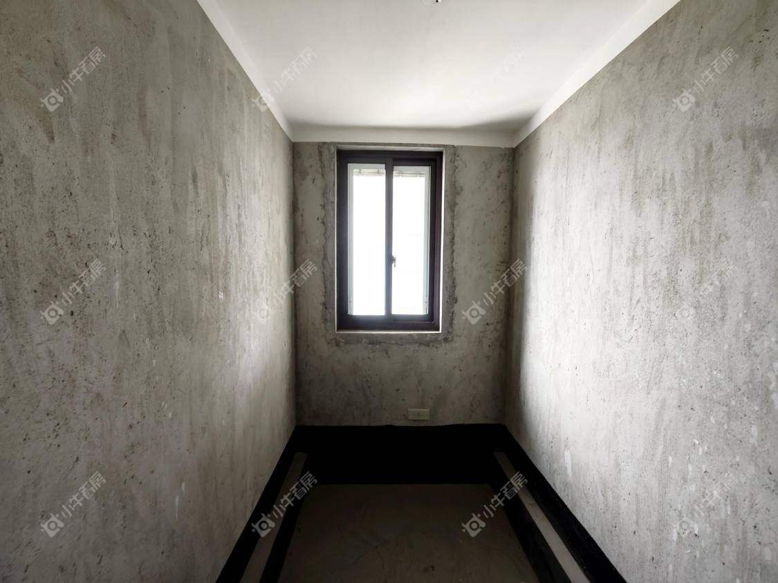 镇江滨河凤凰城在售二手房源室内图_小牛看房