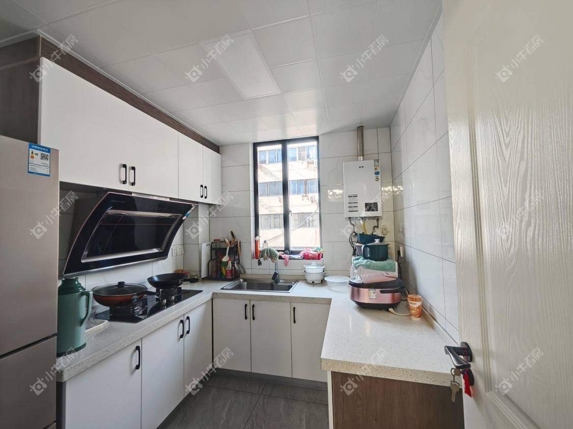 镇江香草新村在售二手房源室内图_小牛看房