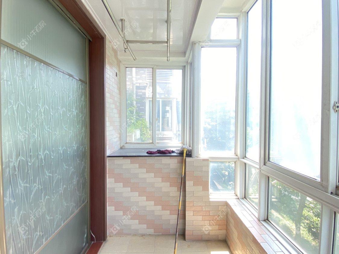 镇江江南嘉园在售二手房源室内图_小牛看房