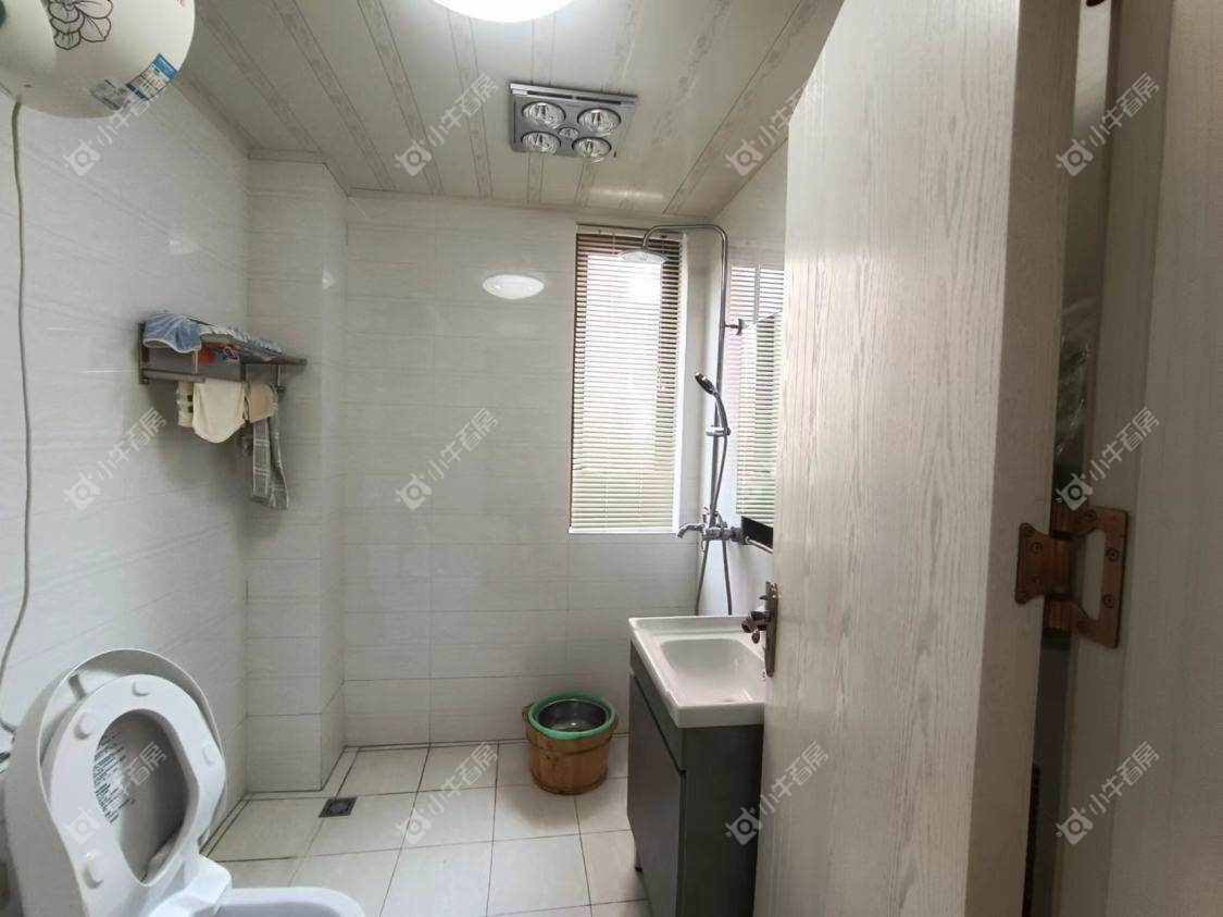 镇江天波城在售二手房源室内图_小牛看房