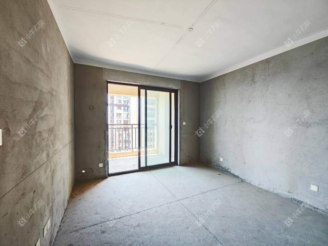 镇江荣城国际（中央公馆）在售二手房源_小牛看房