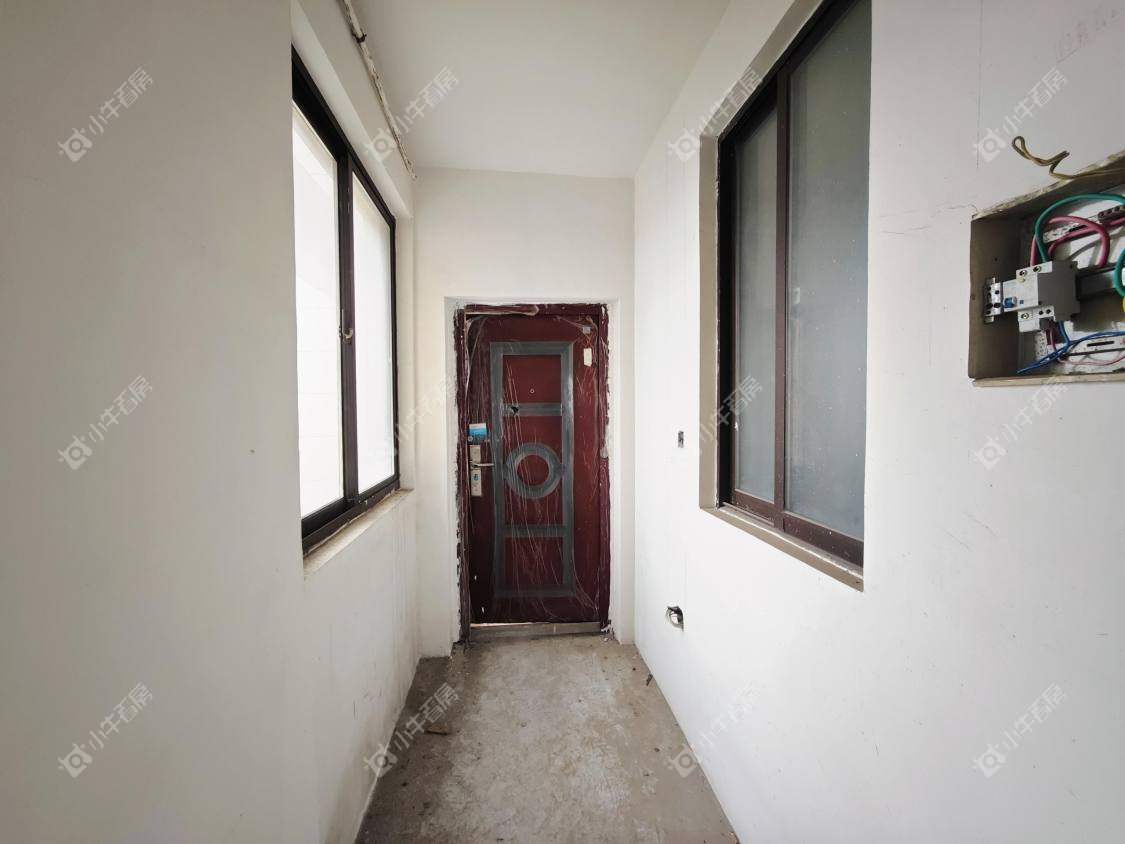 镇江丹凤国际在售二手房源室内图_小牛看房