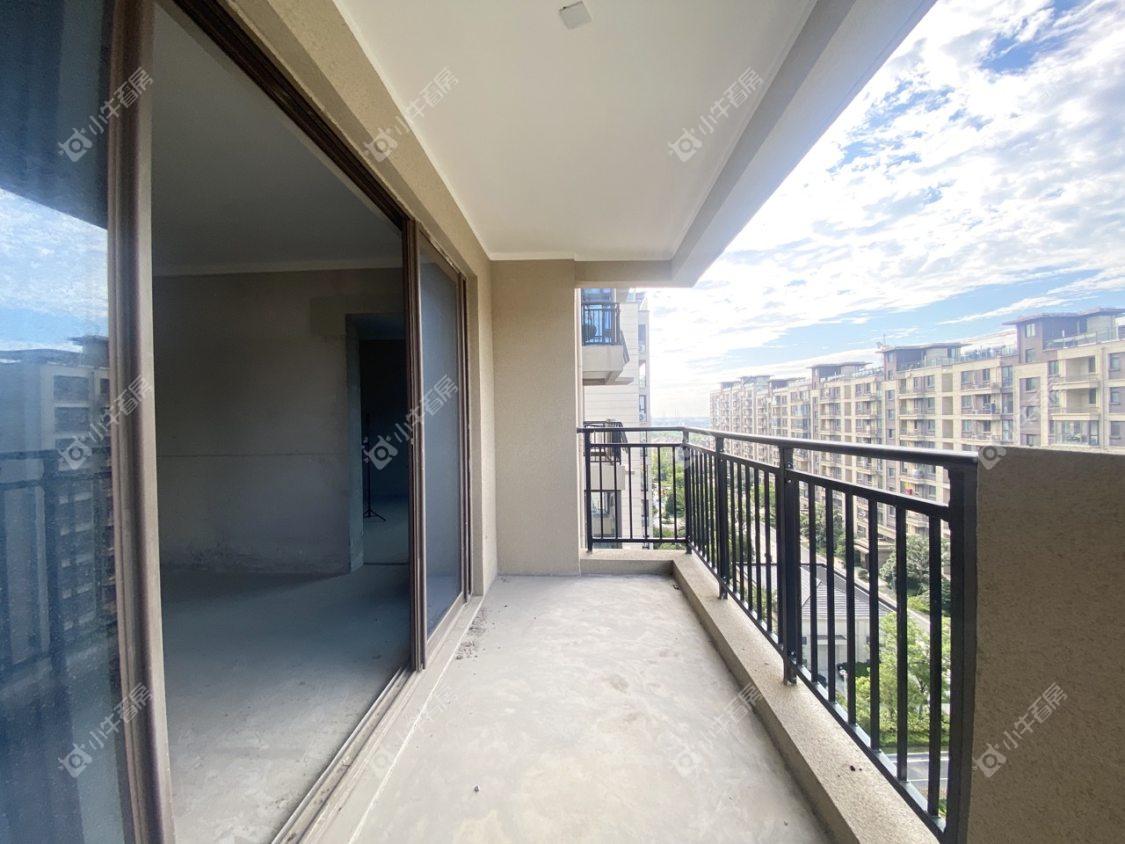 镇江碧桂园樾府在售二手房源室内图_小牛看房