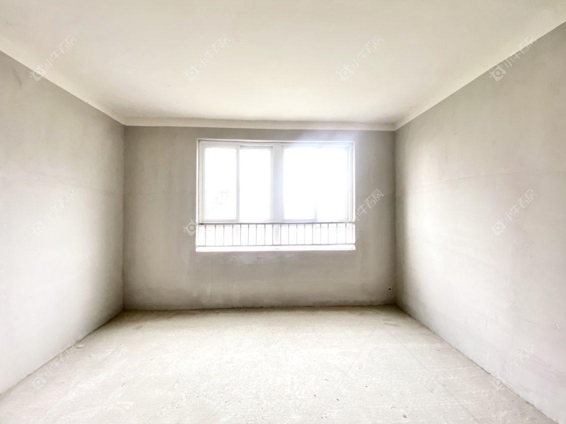 镇江和谐里在售二手房源室内图_小牛看房