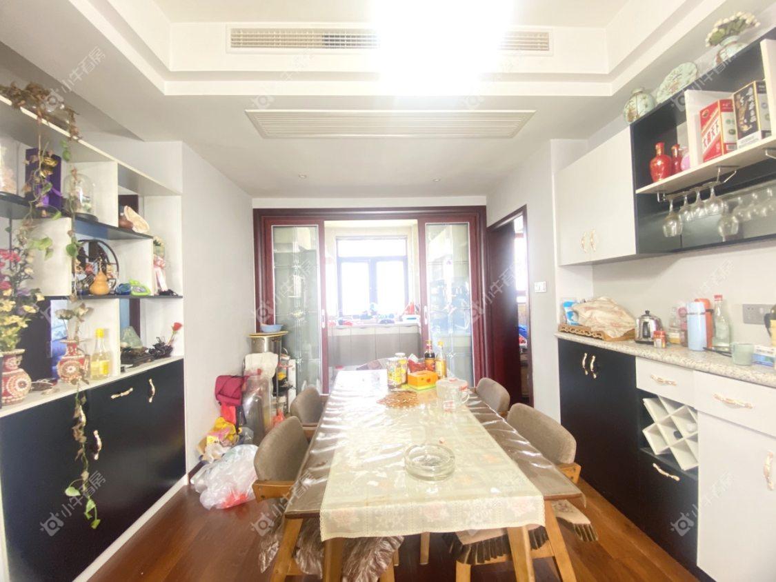 镇江滨河凤凰城在售二手房源室内图_小牛看房