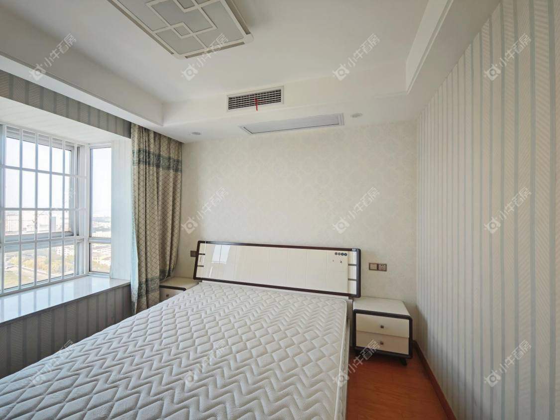 镇江美亚华悦在售二手房源室内图_小牛看房