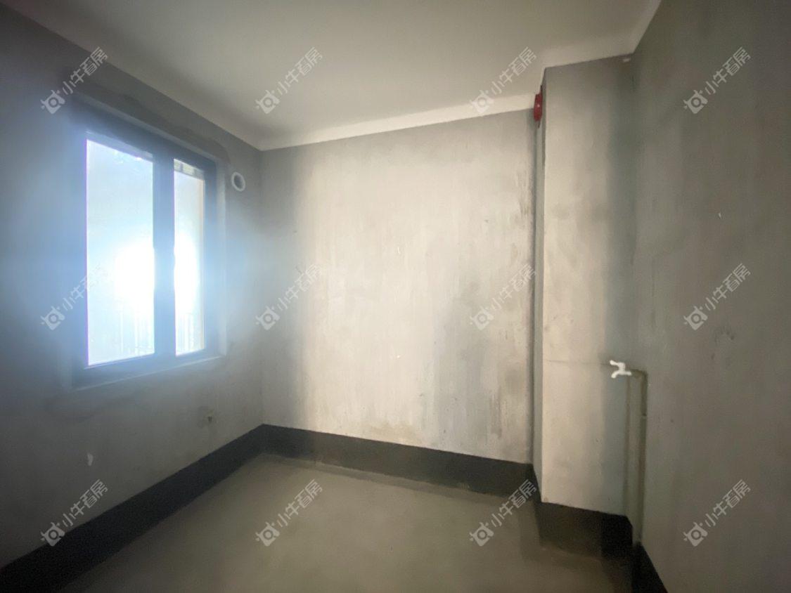 镇江碧桂园樾府在售二手房源室内图_小牛看房