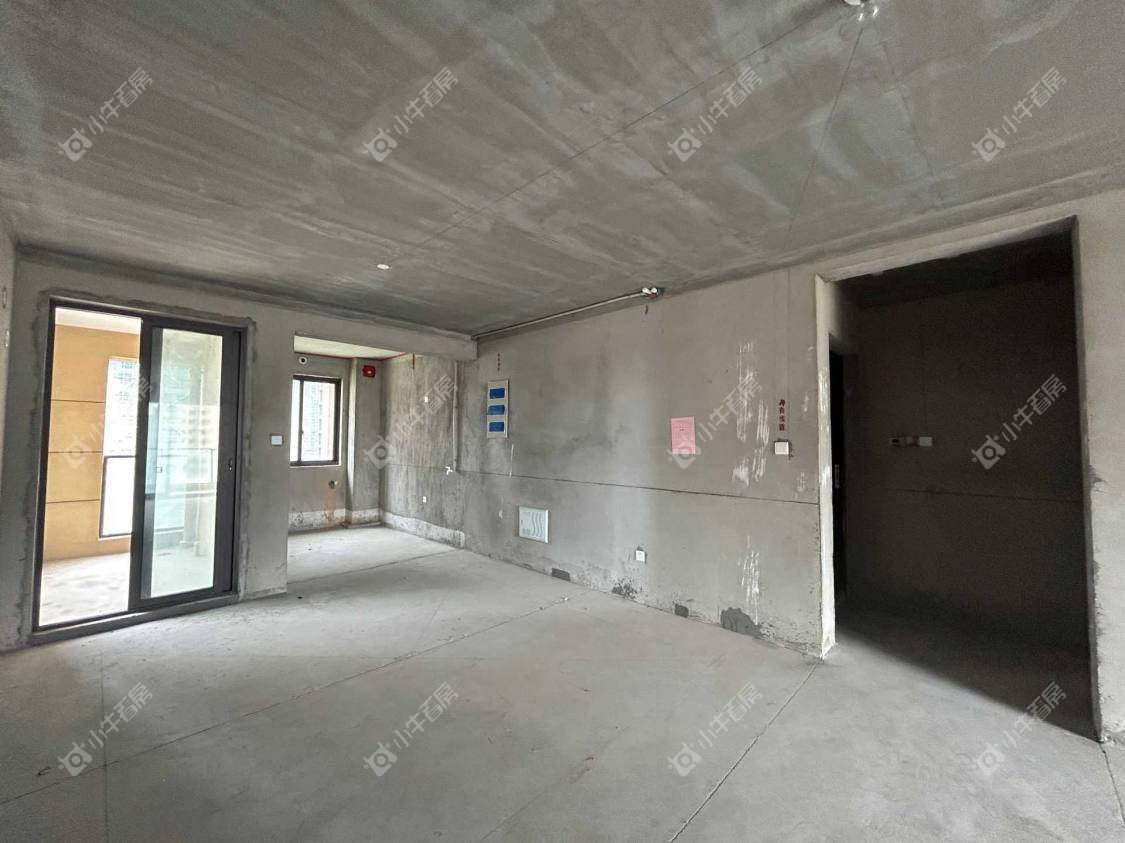 镇江美亚华悦在售二手房源室内图_小牛看房