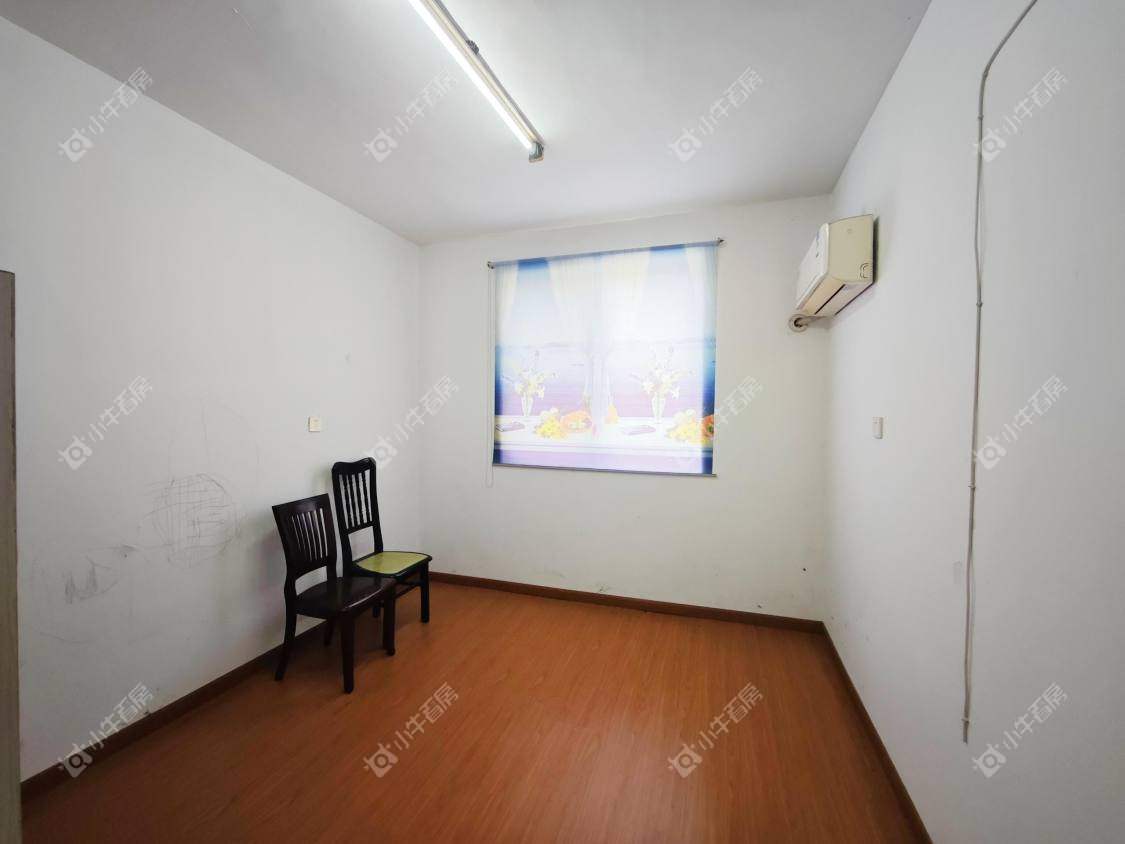 镇江海宇花园在售二手房源室内图_小牛看房