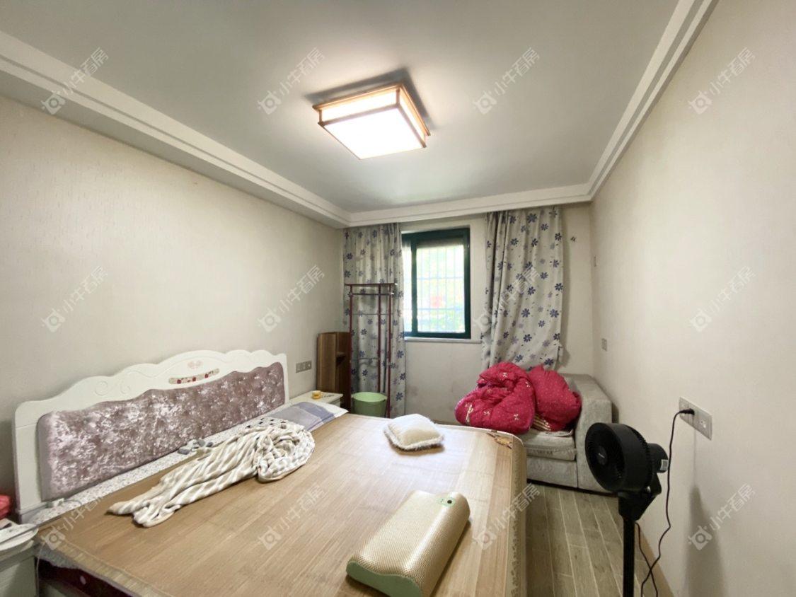 镇江欧洲城在售二手房源室内图_小牛看房