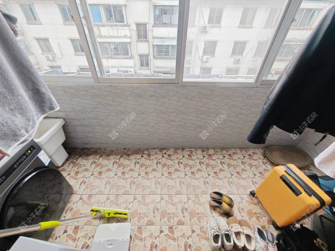 镇江幸福二区在售二手房源室内图_小牛看房