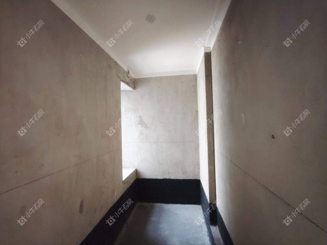 镇江碧桂园樾府在售二手房源室内图_小牛看房