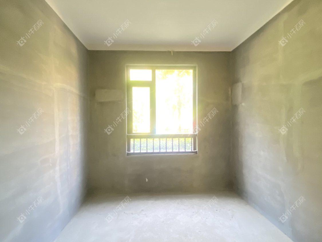 镇江滨河凤凰城在售二手房源室内图_小牛看房