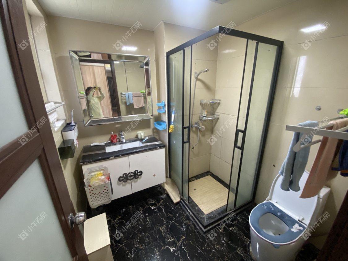 镇江碧桂园在售二手房源室内图_小牛看房