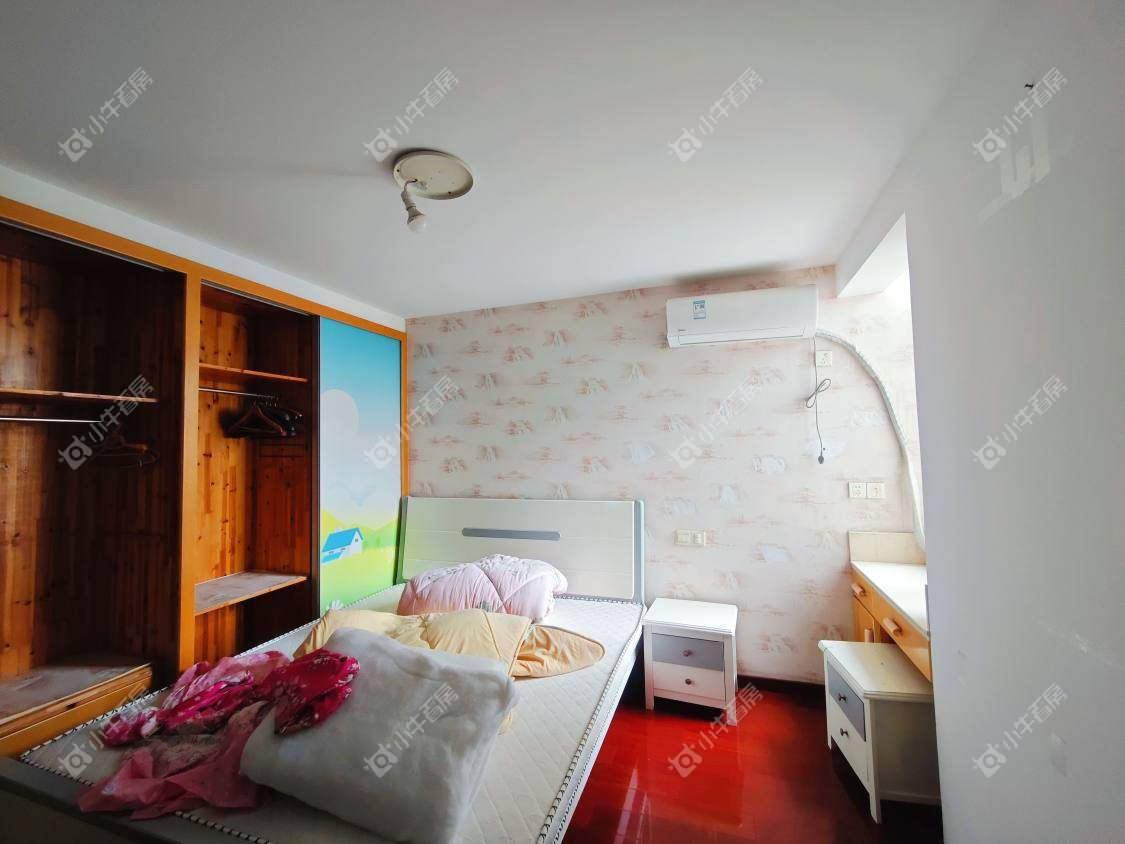 镇江凤翔花园在售二手房源室内图_小牛看房