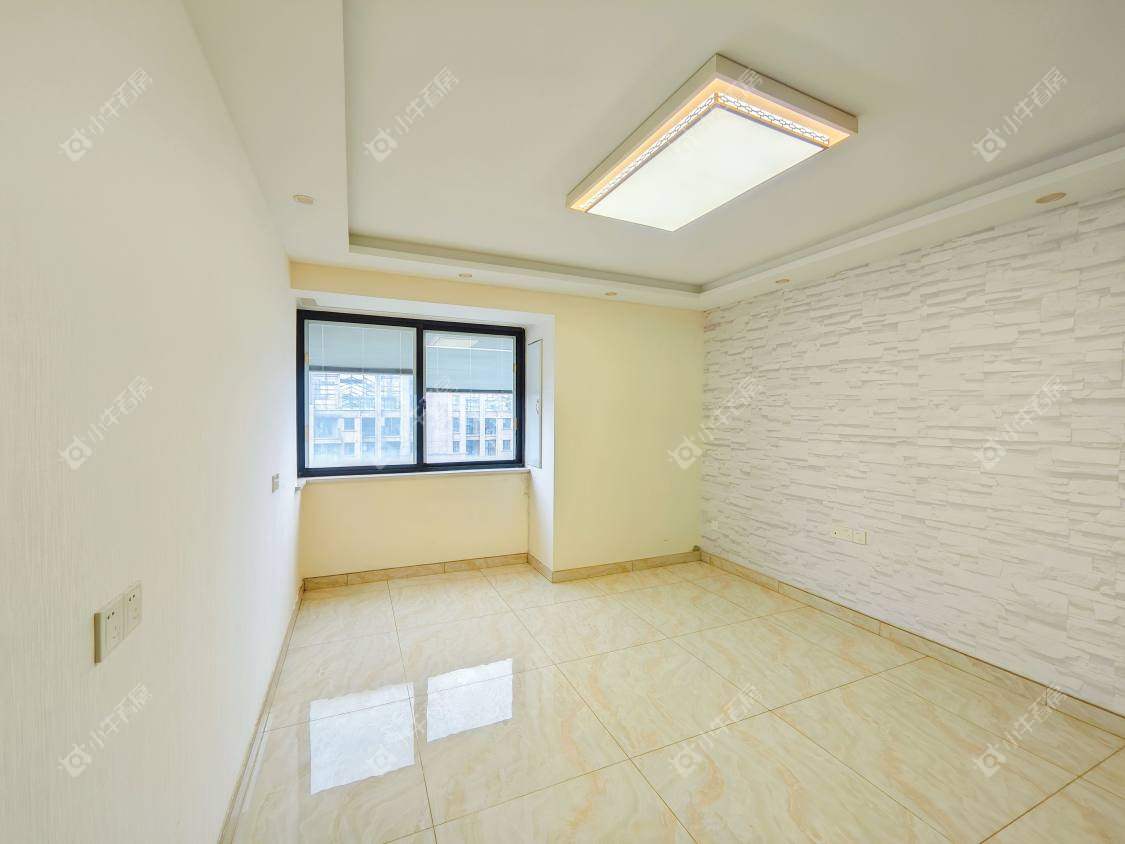 镇江国信宜和在售二手房源室内图_小牛看房