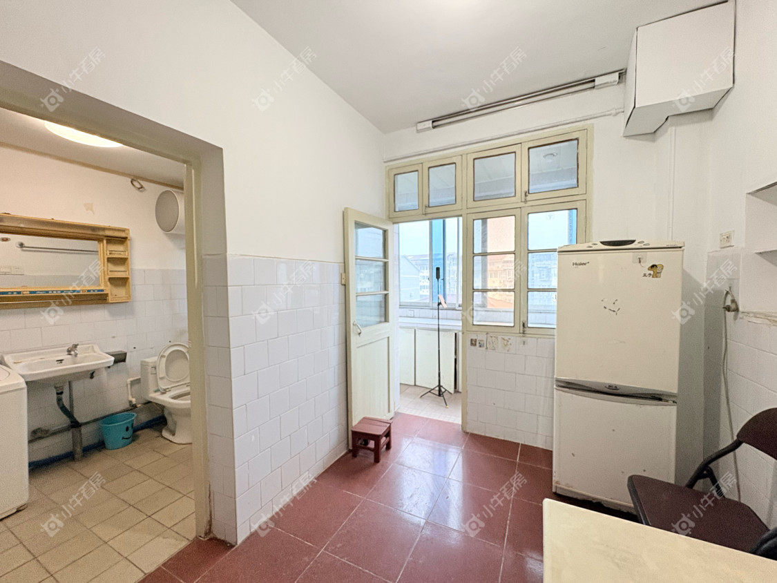 镇江龙凤新村在售二手房源室内图_小牛看房