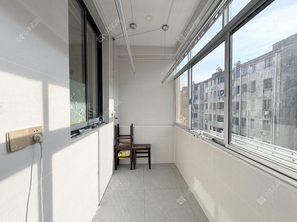 镇江小定船在售二手房源室内图_小牛看房