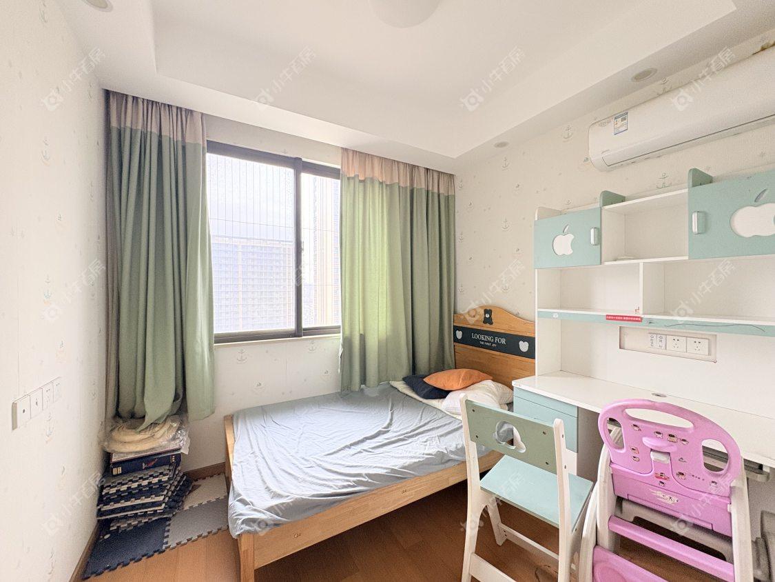 镇江昆仑华府在售二手房源室内图_小牛看房