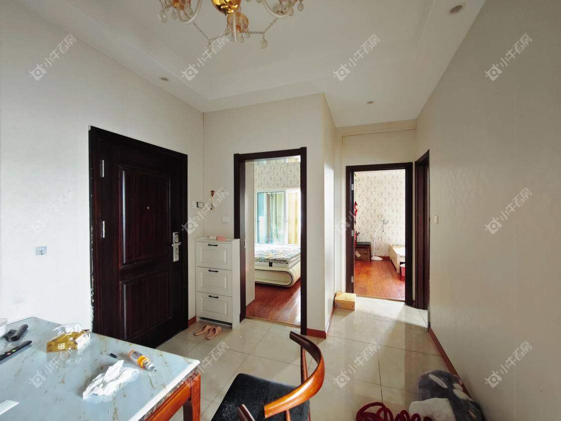 镇江碧桂园在售二手房源室内图_小牛看房