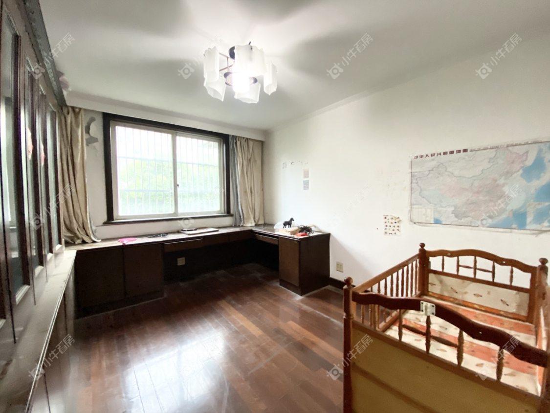 镇江丹凤公寓在售二手房源室内图_小牛看房