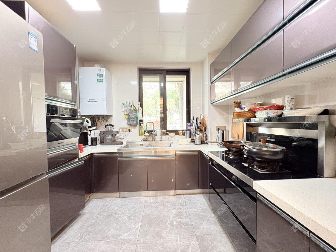 镇江凤凰郡在售二手房源室内图_小牛看房