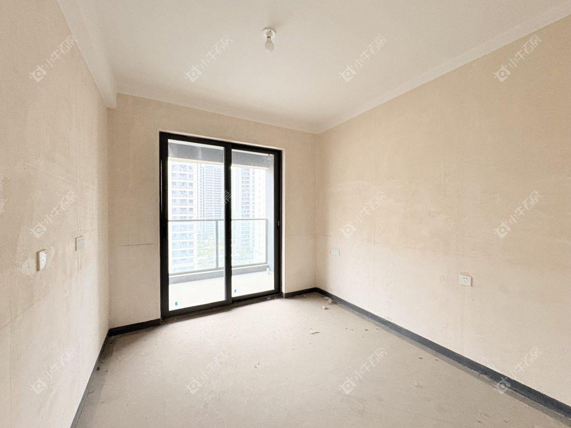 镇江中海时代都会在售二手房源室内图_小牛看房