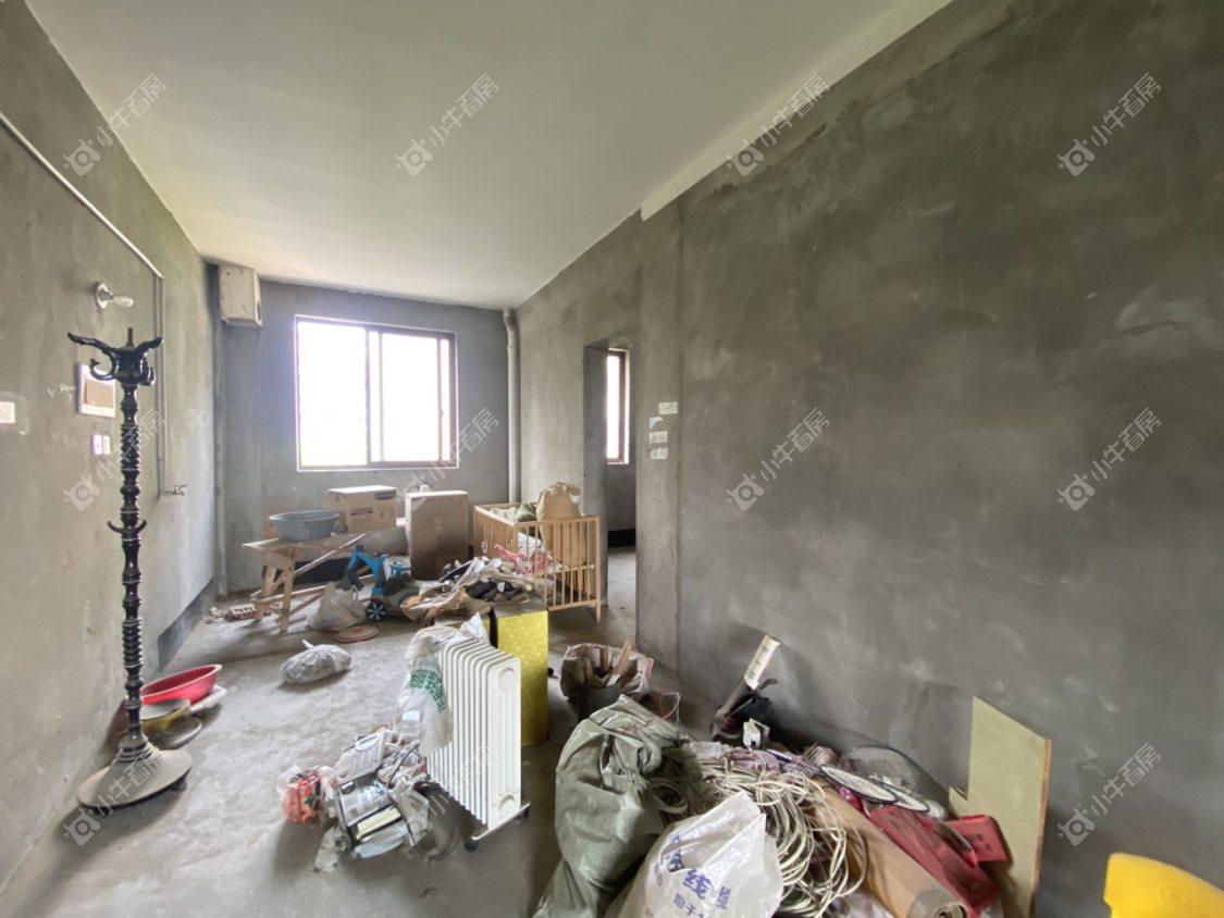 镇江清馨家园在售二手房源室内图_小牛看房