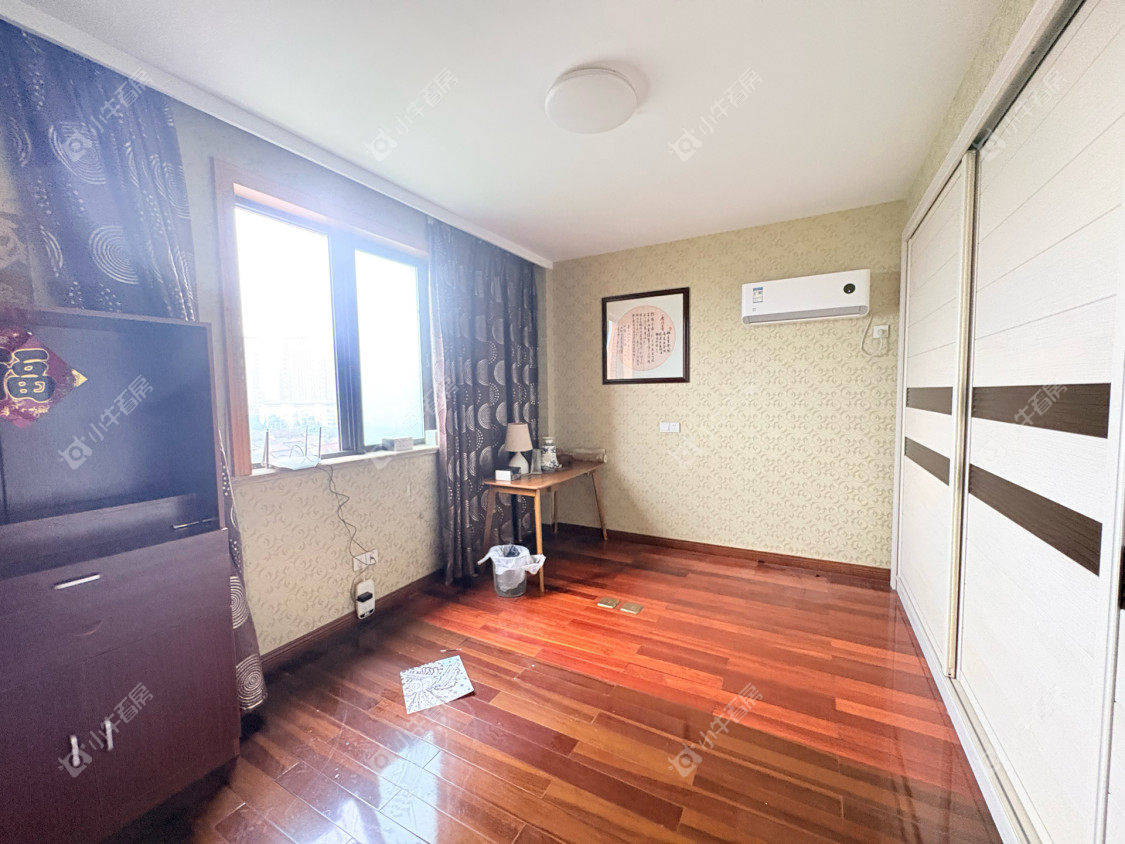 镇江新香草苑在售二手房源室内图_小牛看房