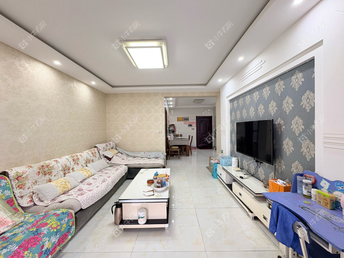 镇江华都锦城在售二手房源室内图_小牛看房